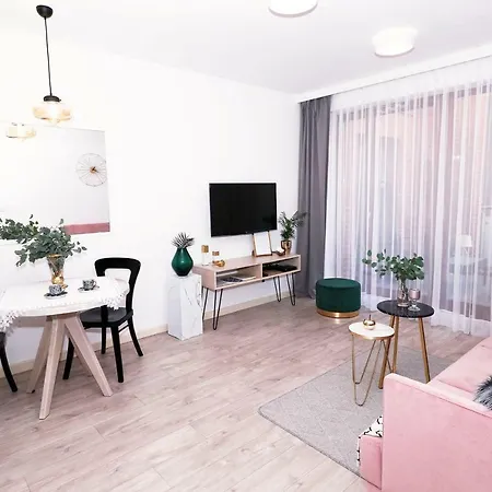 Arkadia Na Kazimierzu Apartment *